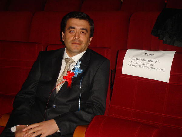 Илхом Бобоев