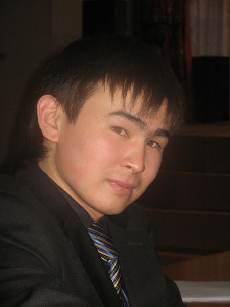 Aян Ахметов