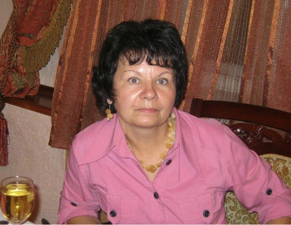 Людмила Титова