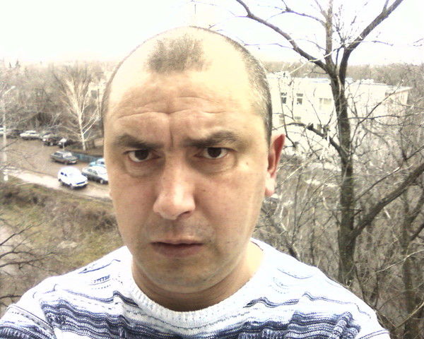 Александр Иванов