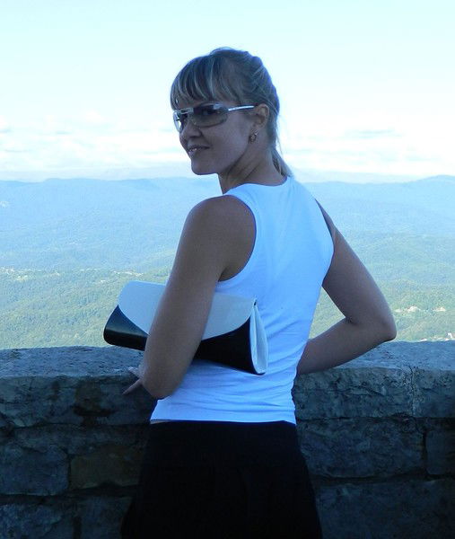 Надежда Великая