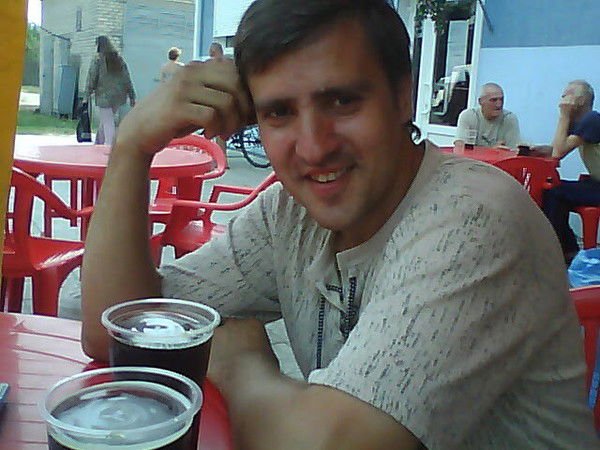 Юра Карпенко