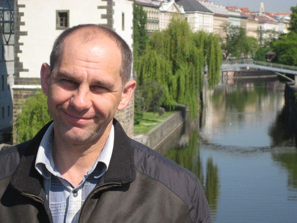 Юрий Азаров