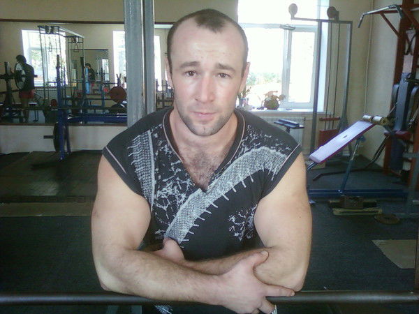 Анзор Хубиев