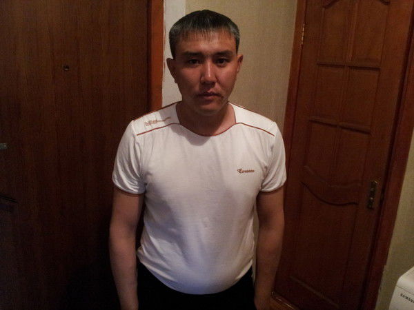 Нариман Ахметов