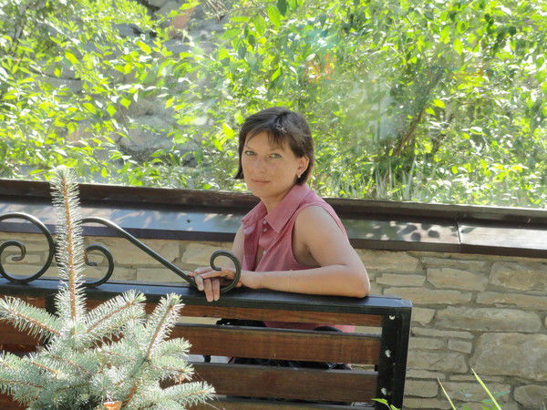 Лена Шмелева