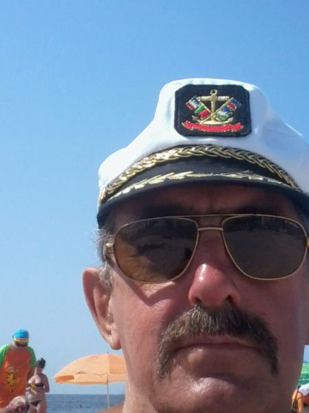 Александр Белунов