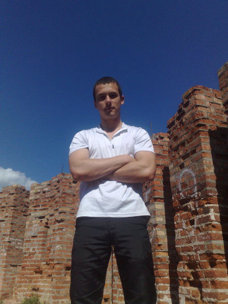 Илья Новиков