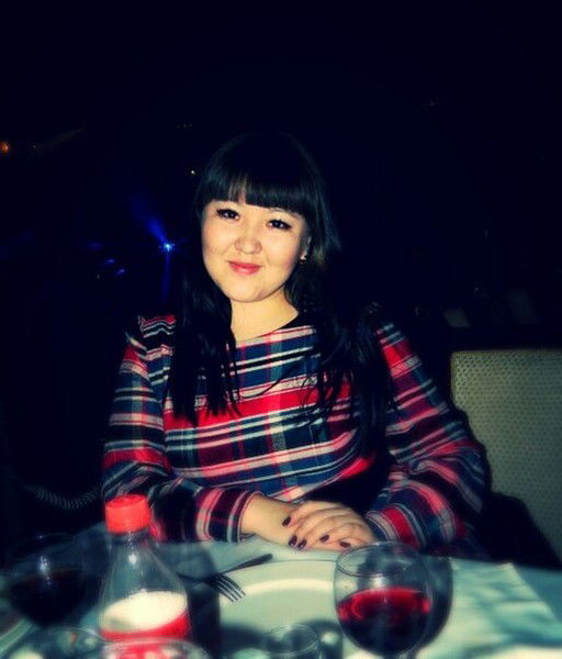 Айна Жуанышева