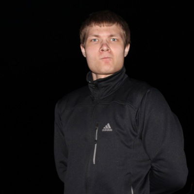 Антон Парамонов