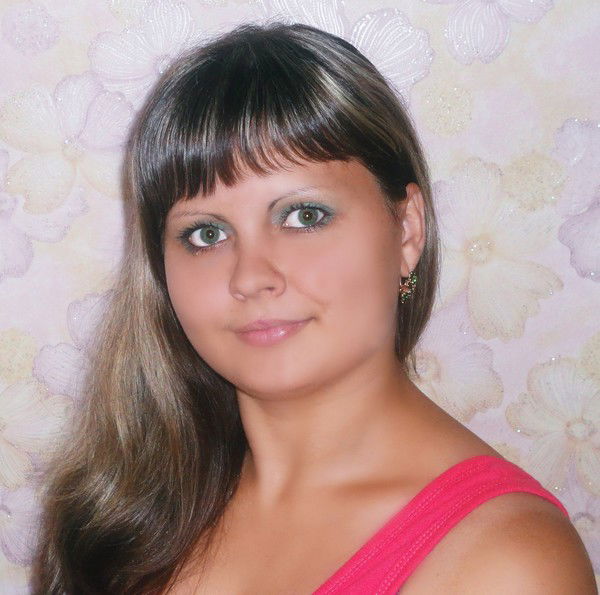 Марина Исенова