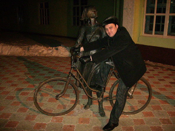 Денис Манбетов