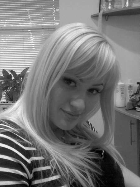 Марианна Денека