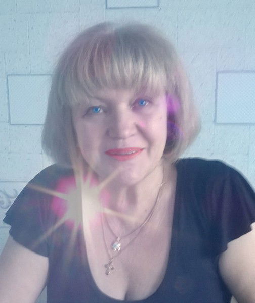 Людмила Петрова