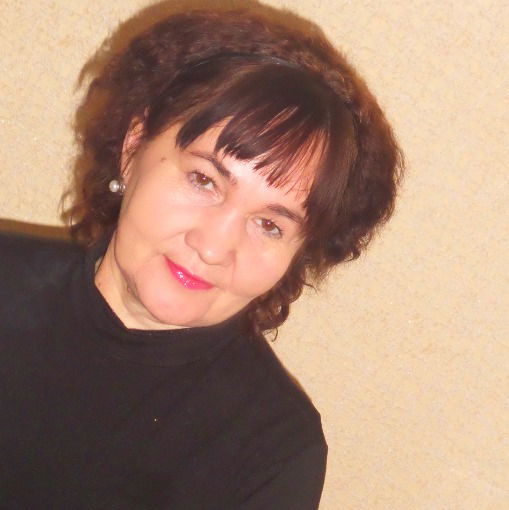 Клава Хомутова