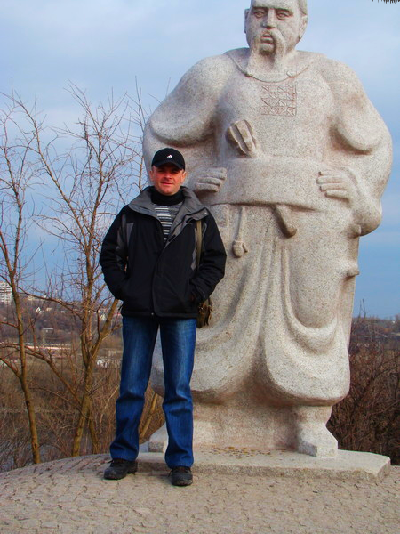 Вова Хоменко