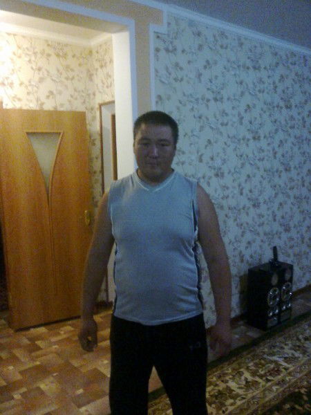 Достияр Досанов