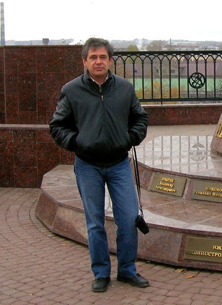 Валерий Тарасов