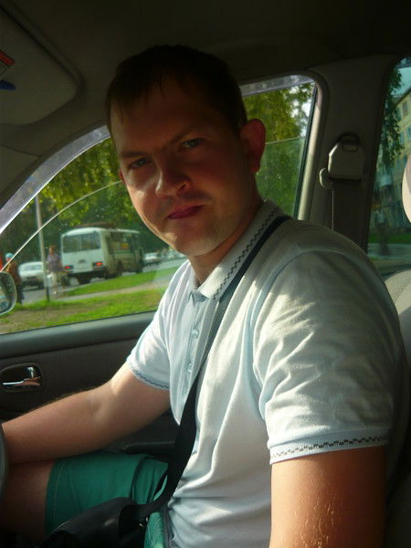 Максим Голиков