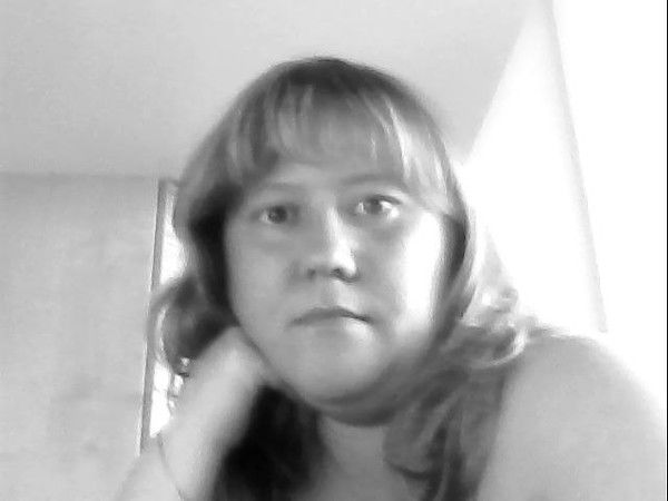 Лена Максимова