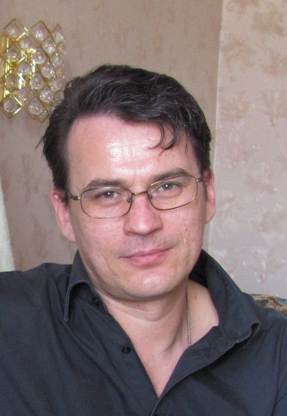 Андрей Плоский