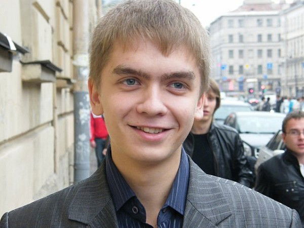 Владислав Глухов