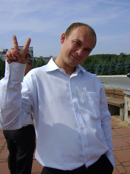 Андрей Максимов