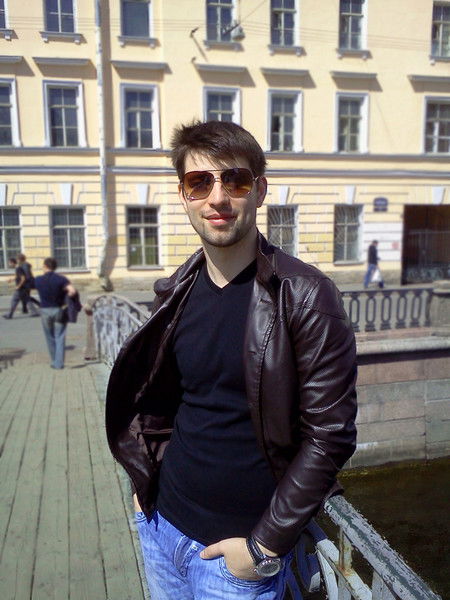 Виктор Фризен