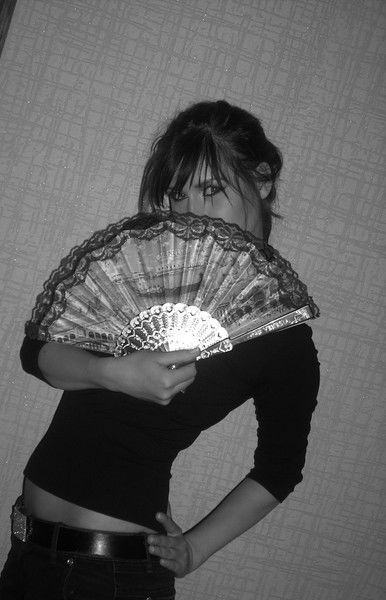 Юля Стефанова