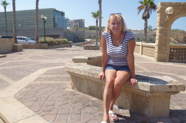 Людмила Комарова