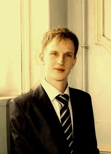 Дмитрий Бурковников