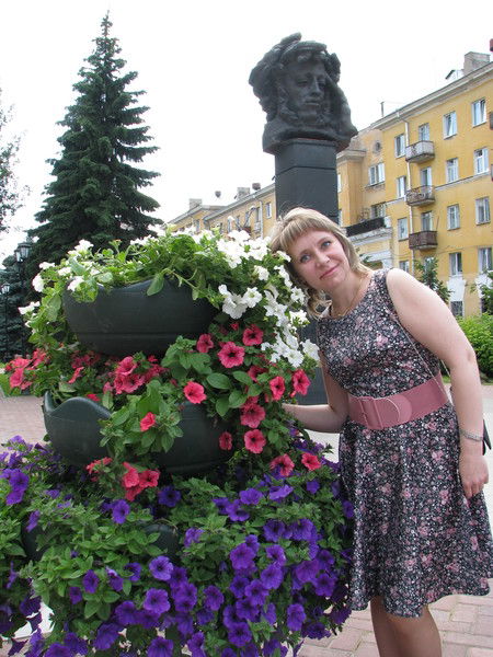 Елена Белова