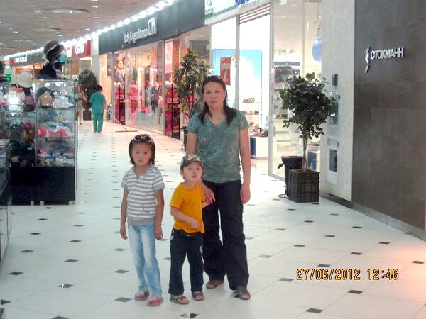 Назира Исаева