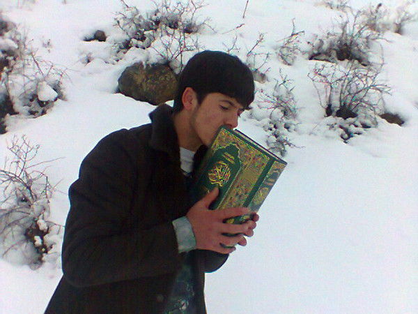 Хоким Зоиров