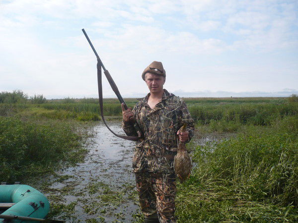 Антон Леонов