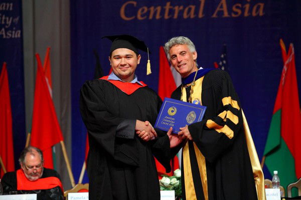 Максим Кливенко