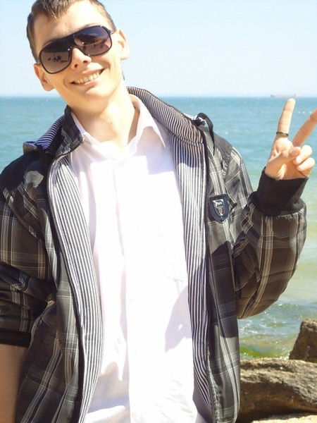 Николай Овчаренко