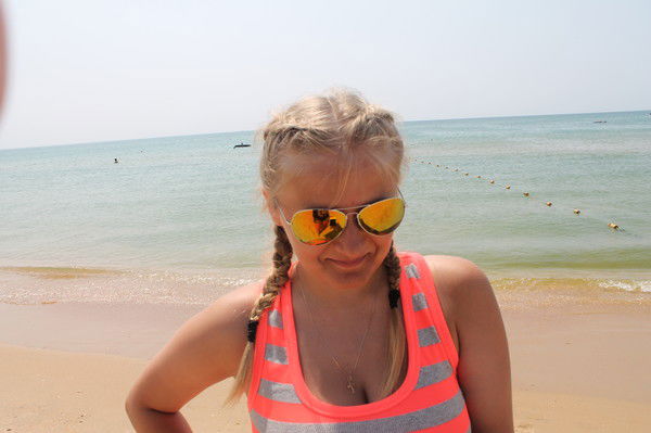 Наталья Попова