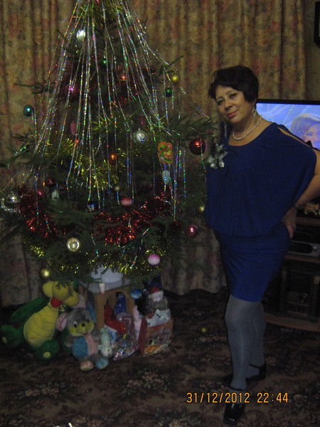 Люда Ушакова