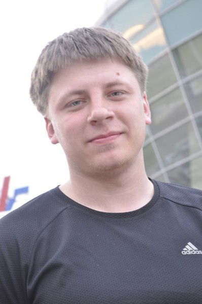 Олег Викторов