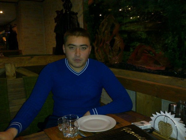 Алибек Бурбаев