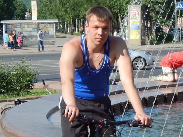 Андрей Петраков