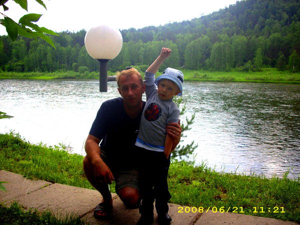 Андрей Кулаков