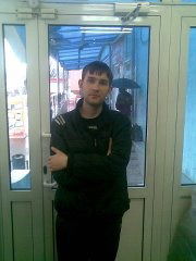 Максим Коновалов