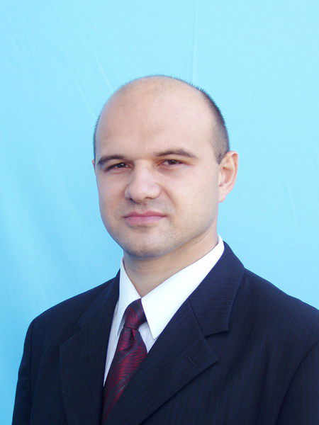 Юрий Савельев