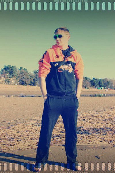 Олег Татарников