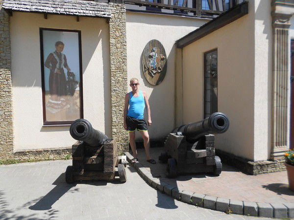 Александр Харитонов