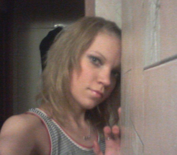 Олька Попова