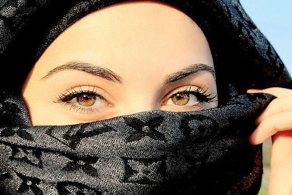 Анжела Ярахмедова