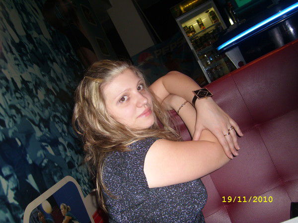 Анюта Кобзарь